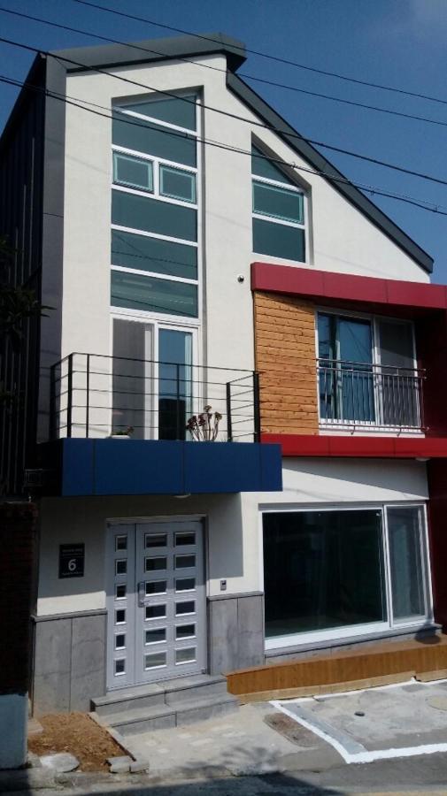 Ri-In Mokpo Guesthouse エクステリア 写真