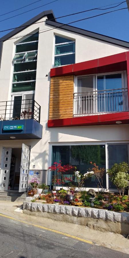 Ri-In Mokpo Guesthouse エクステリア 写真